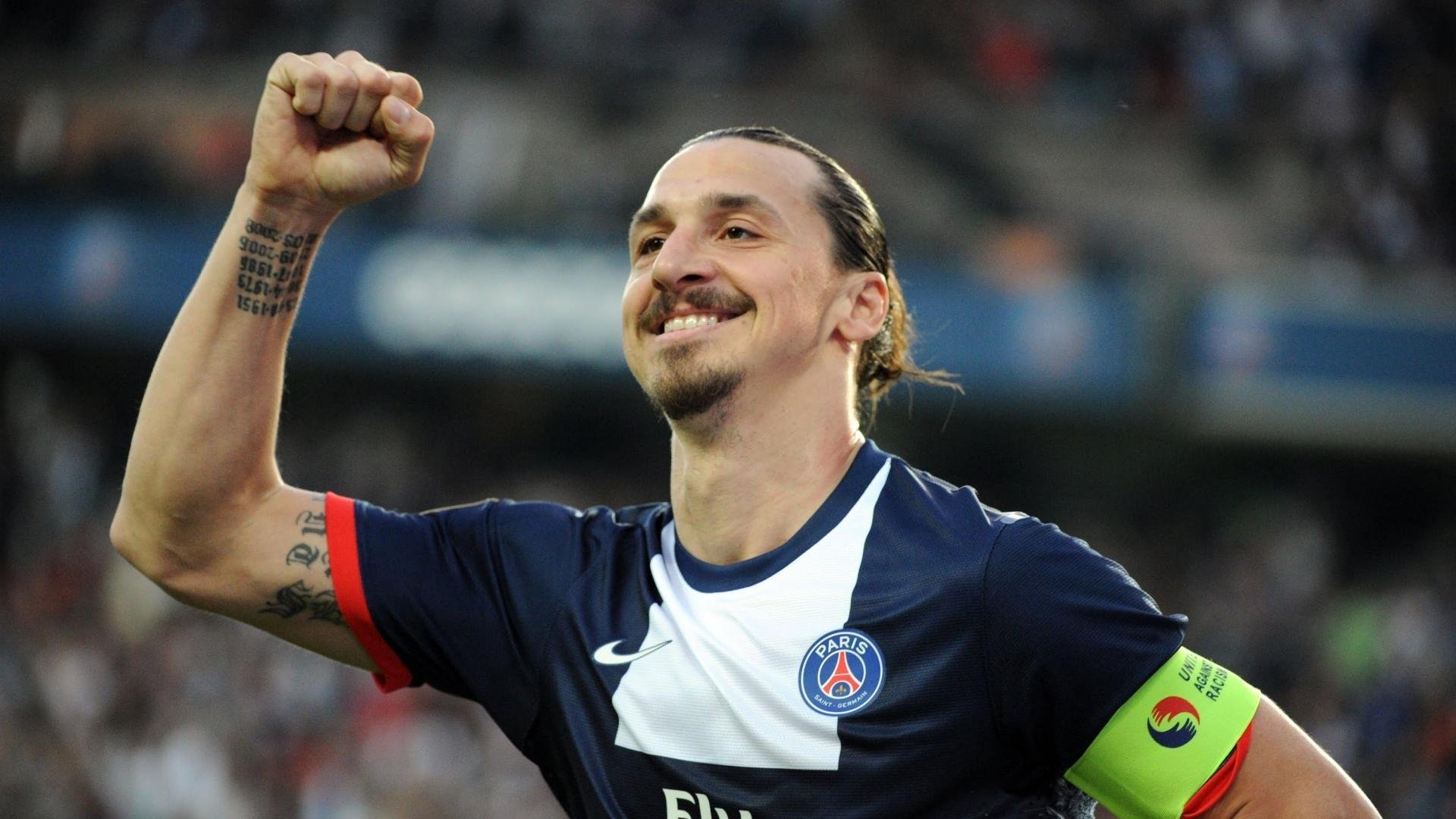 锋线支点作用是否在现代足球体系中回归重要位置，足球锋线位置简称